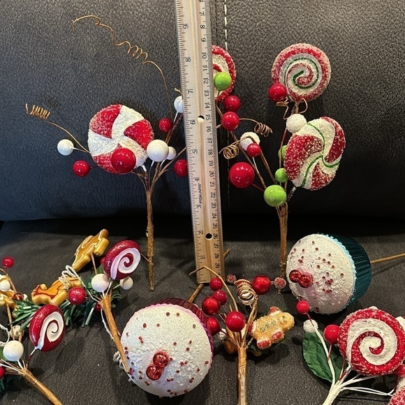 Bundle/15 VINTAGE CHRISTMAS PEPPERMINT CANDY & GINGERBREAD REINDEER THEMED PICKS - Picture 8 of 17